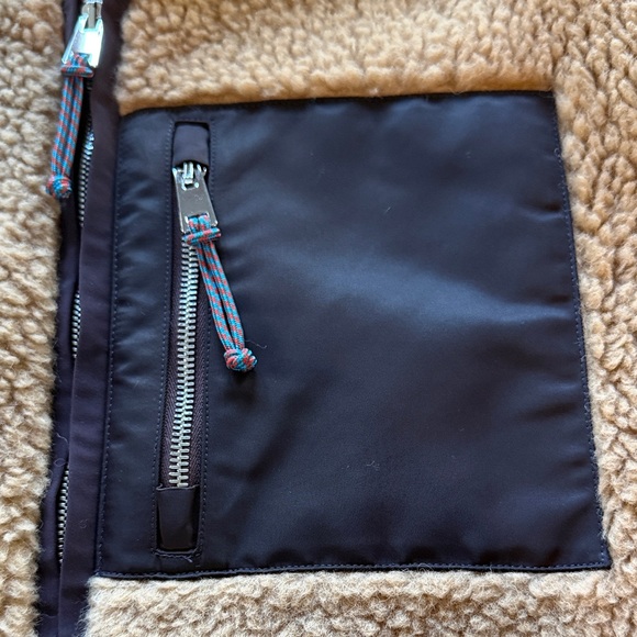 Tory Burch Tan Teddy Jacket with Black Pocket - Picture 4 of 5